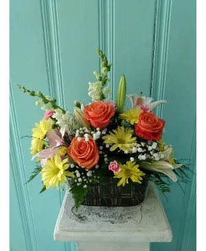 BRIGHT BASKET FLOWER ARRANGEMENT