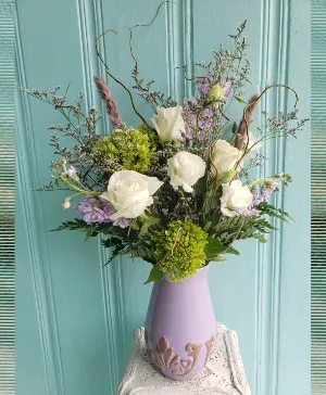 IN LOVE WITH LAVENDER FLOWER ARRANGEMENT